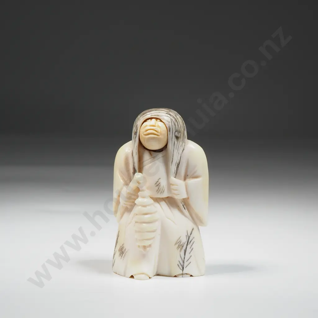 Vintage Ivory Netsuke Of A Female Kabuki Actress With Rotating Double Face Image 1++