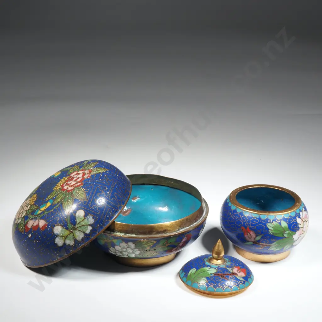 Vintage Cloisonne Lidded Circular Box & Another Similar  Small Circular Cloisonne Lidded Box Image 1++