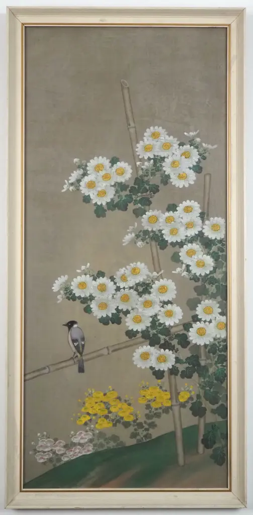 Vintage Japanese Painting On Silk Depicting A Bird On A Floriate Vine  Image 1++