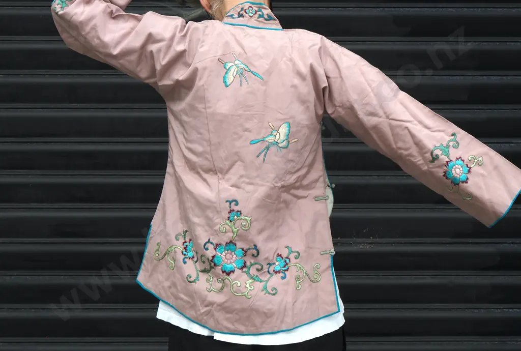 Chinese Silk Jacket  Image 1++