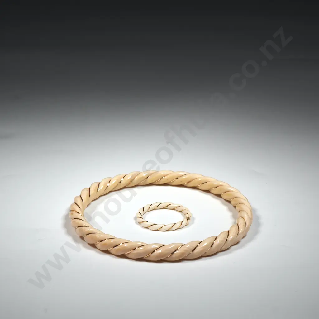 Ivory Bangle & Ring - Both w Twisted 14ct Gold Wire. Image 1++