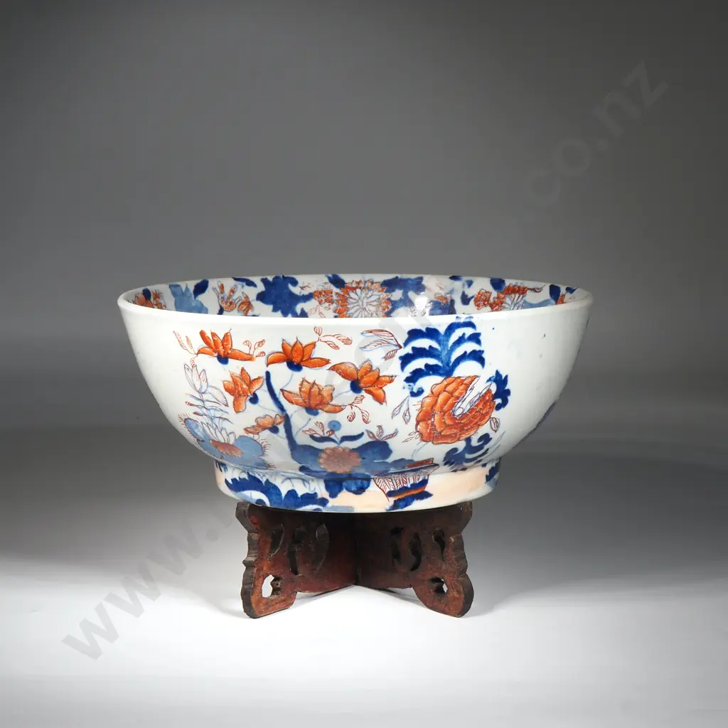 Imari Blue & Red Bowl With Floral Decoration. Interior Faded Image 1++