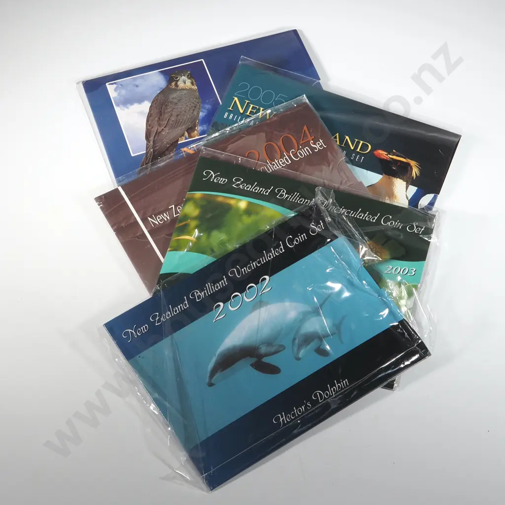 Five New Zealand UNC Coin Sets  Image 1++