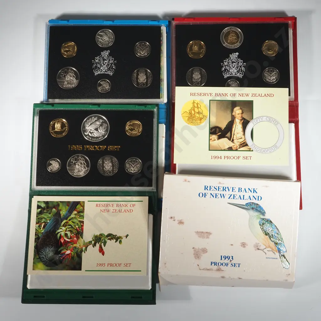 1993/94/95 New Zealand Proof Sets  Image 1++