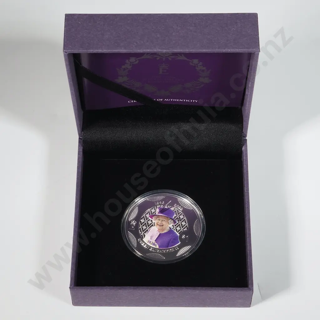 2012 Diamond Jubilee 1 Ounce Silver Coin  Image 1++