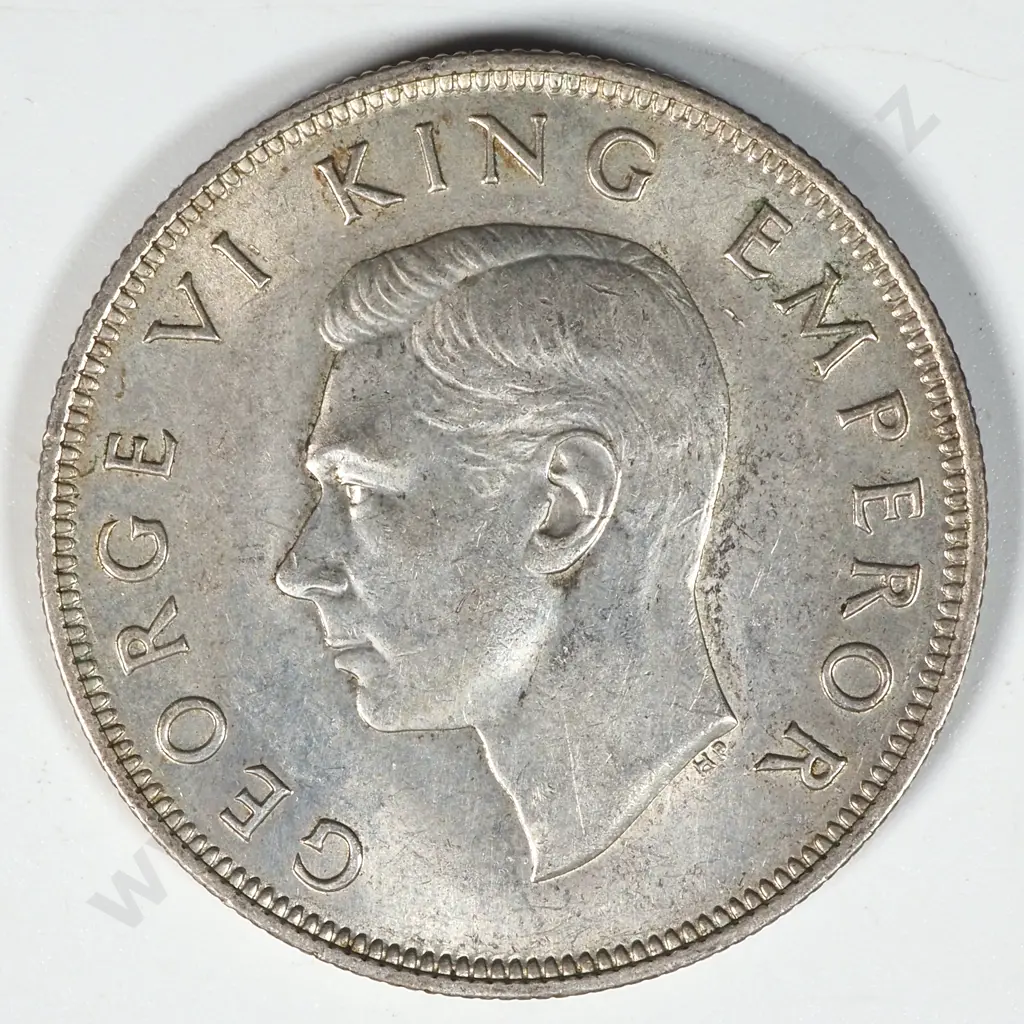 1940 New Zealand Half Crown - Waitangi  Image 1++