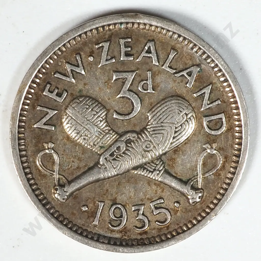 1935 New Zealand Threepence  Image 1++