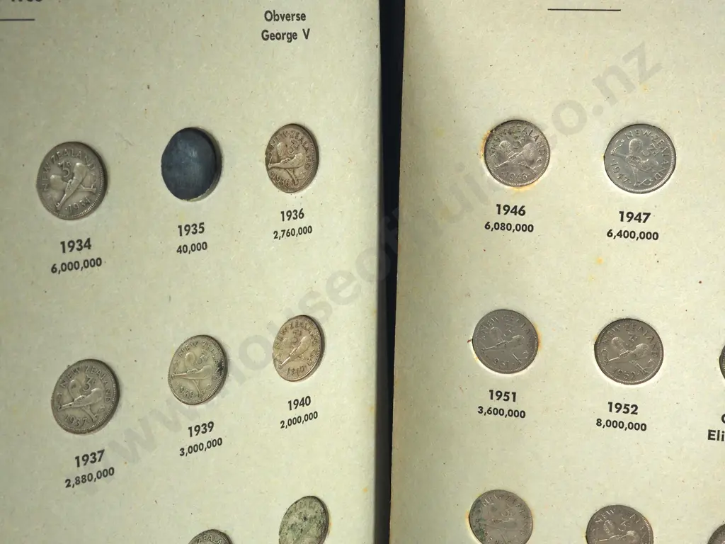 New Zealand Bertrand Threepence Album - No 1935  Image 1++