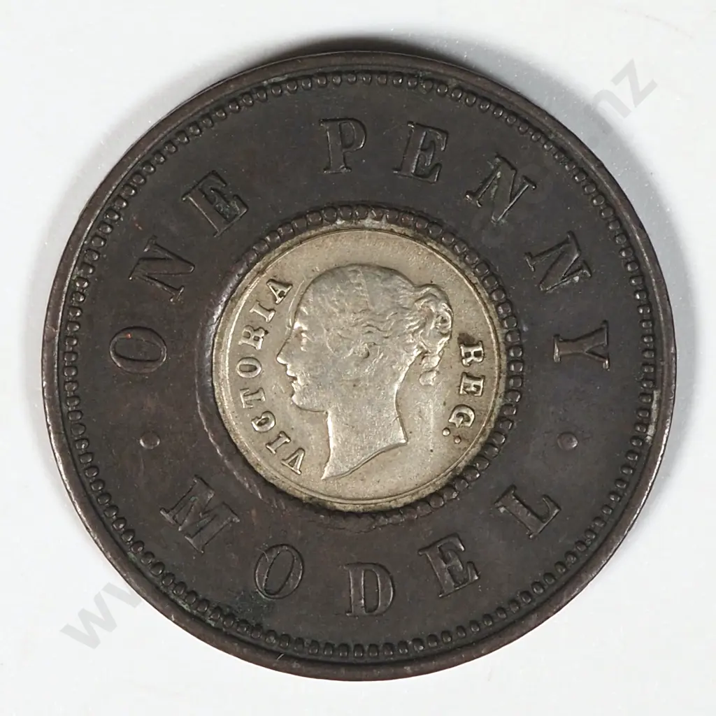 United Kingdom One Penny Bimetal Model Coin Image 1++
