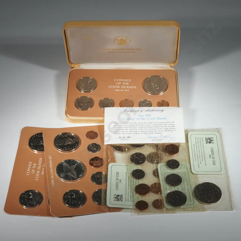 Six Pacific Island UNC & Proof Sets  Image 1++