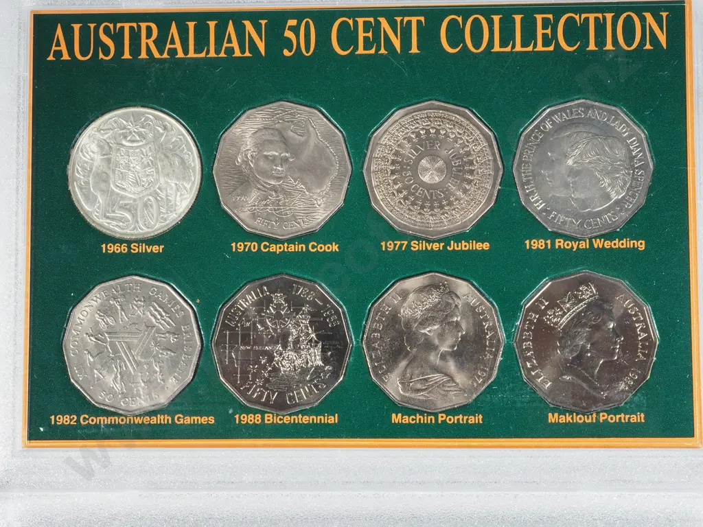 Two Cased Australian Coin Sets  Image 1++