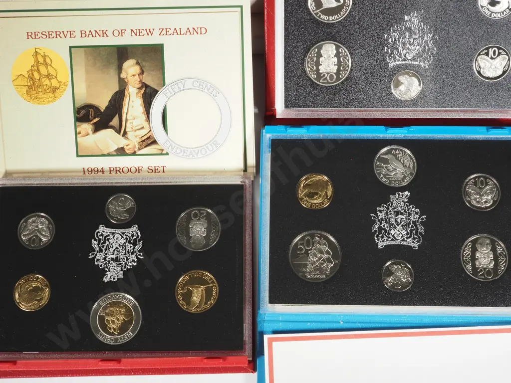 Three New Zealand Proof Coin Sets 1990/93/94  Image 1++