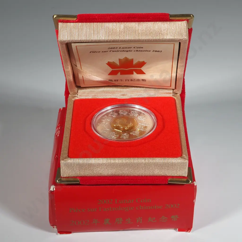 2002 Luna Silver Coin from Canada - 1 Troy Ounce ASW  Image 1++