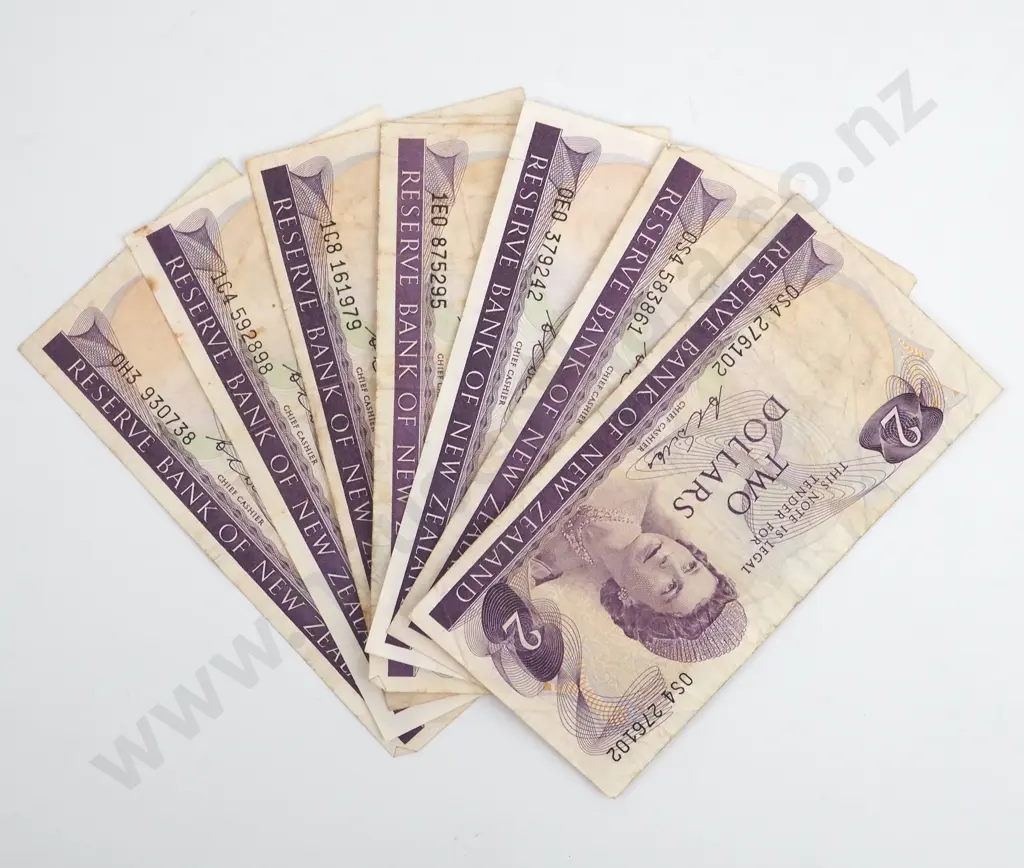 Seven New Zealand Wilks Two Dollar Banknotes Image 1++