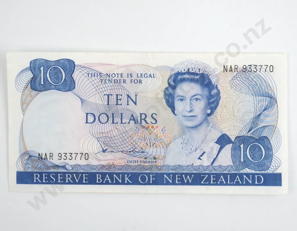 New Zealand Ten Dollar Hardie Banknote  Image 1++
