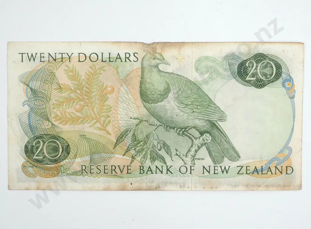 New Zealand Twenty Dollar Knight Banknote  Image 1++