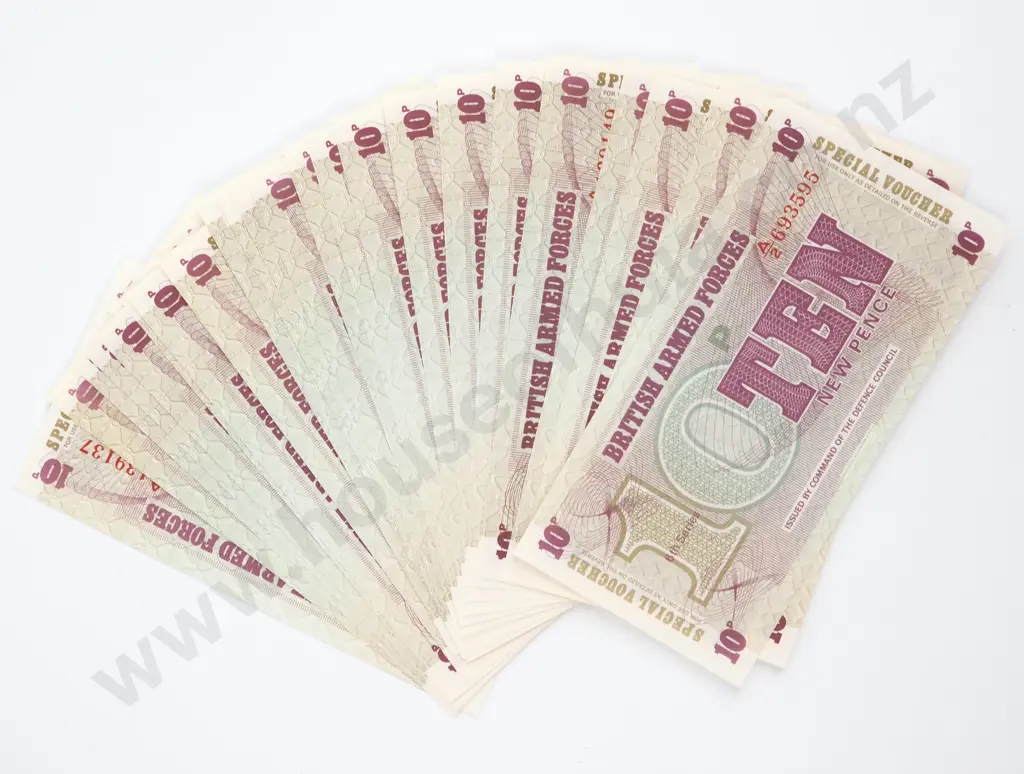 25 British Armed Forces Ten Pence De La Rue Printed Banknotes - 6th Series  Image 1++