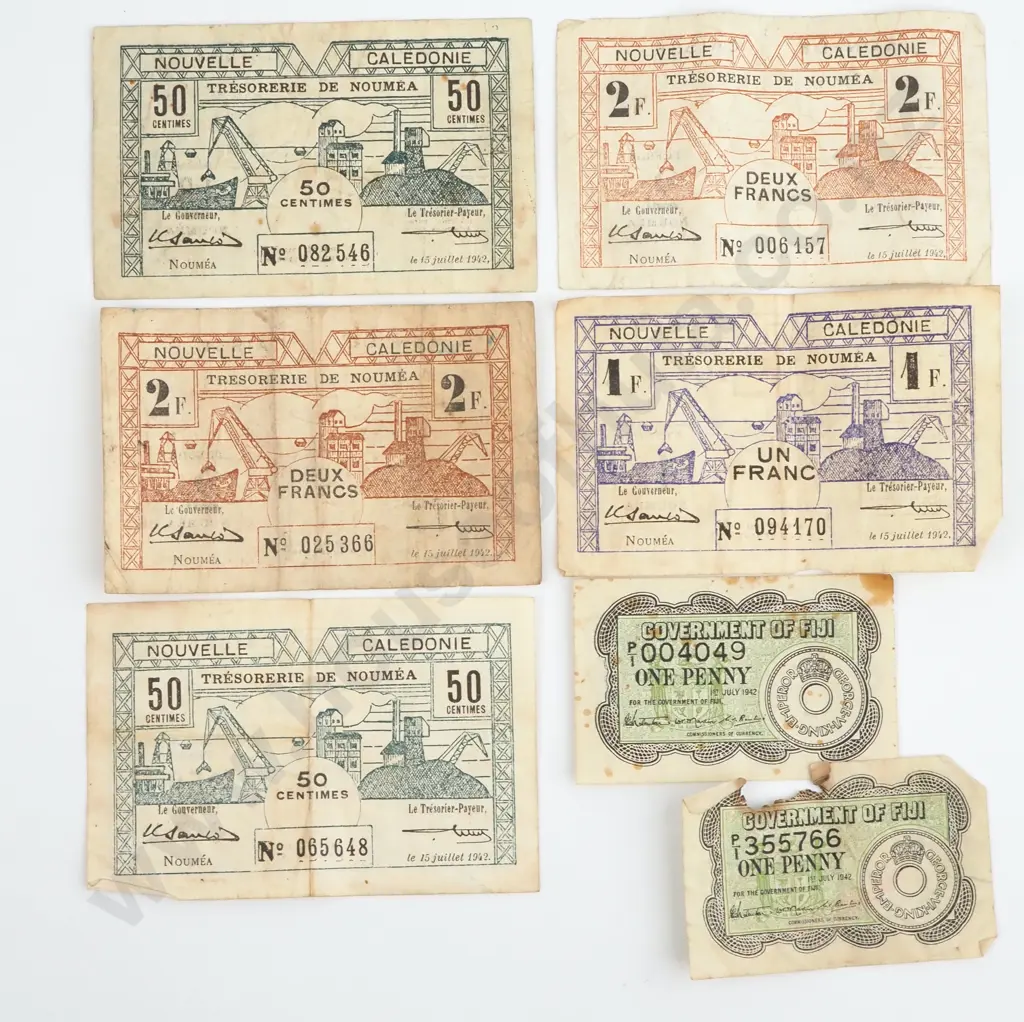 Assorted Pacific Island WW2 Banknotes  Image 1++