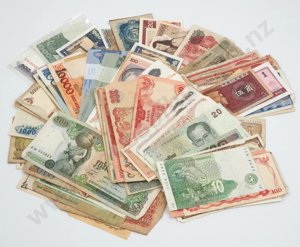 Approximately 80 Vintage World Banknotes  Image 1++