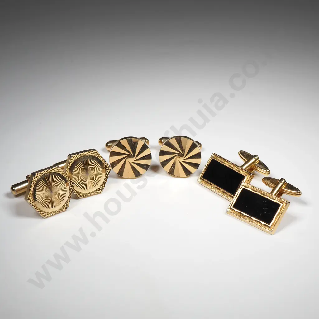 Three Pairs of Vintage Cufflinks Image 1++