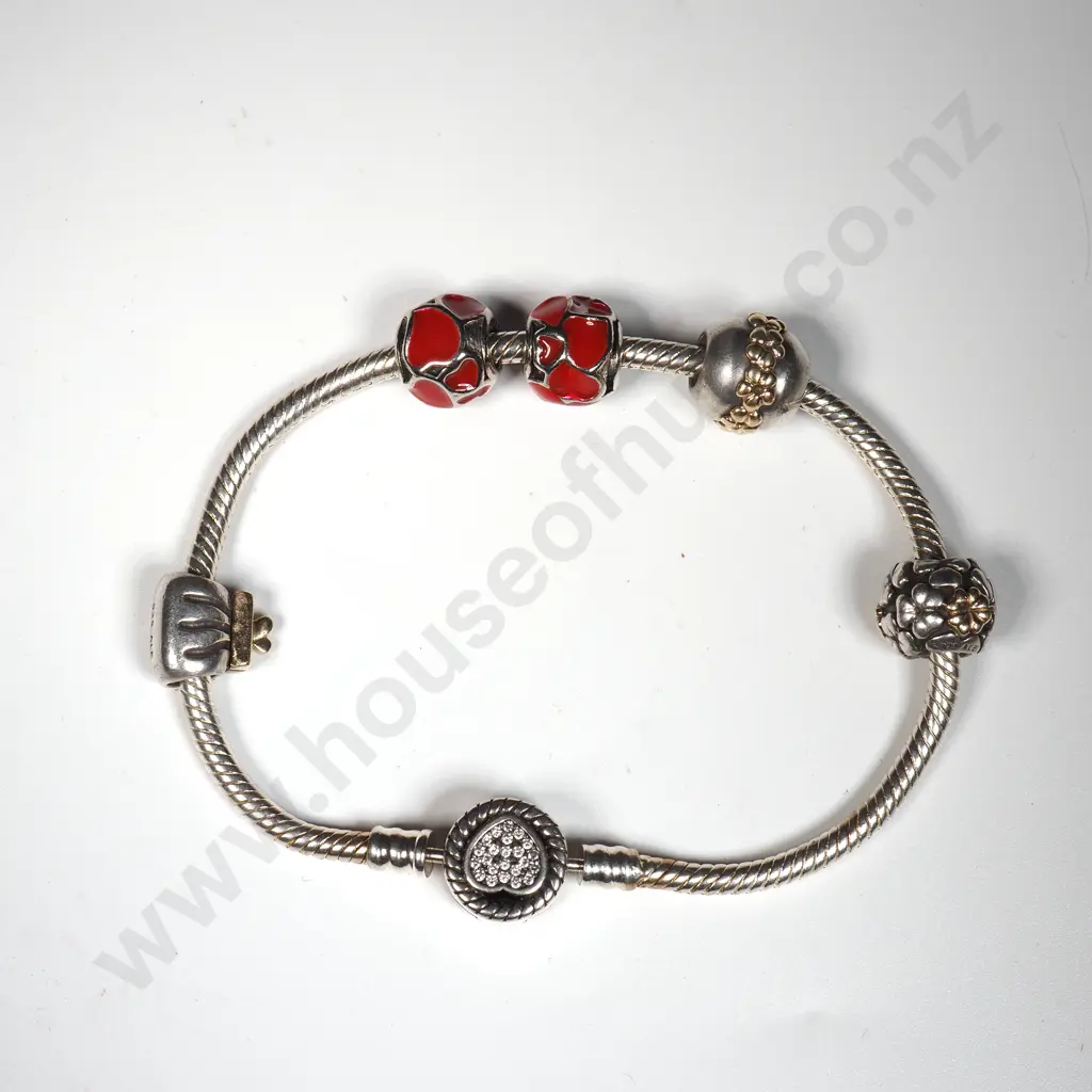 Sterling Silver Pandora Bracelet w Charms Image 1++