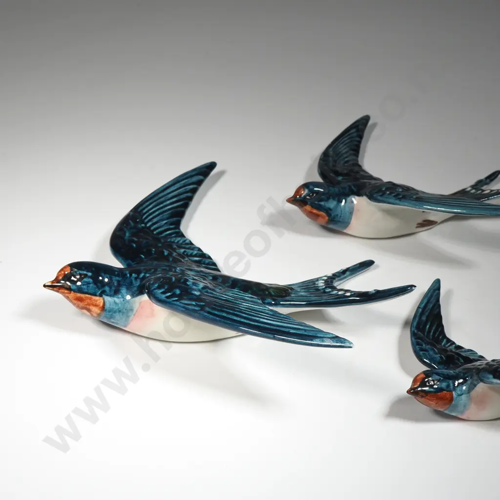 Set of Three Beswick Flying Swallows Image 1++