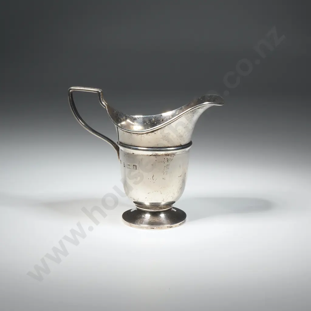 Sterling Silver Helmet Shaped Jug. Birm 1906 Image 1++