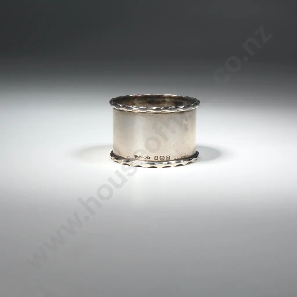 Sterling Silver Serviette Ring w Plain Body  Image 1++