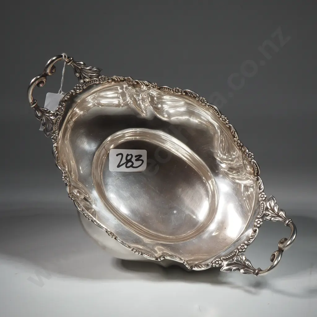 Sterling Silver Scalloped Rimmed Double Handled Bowl On Four Ornate Feet  Image 1++
