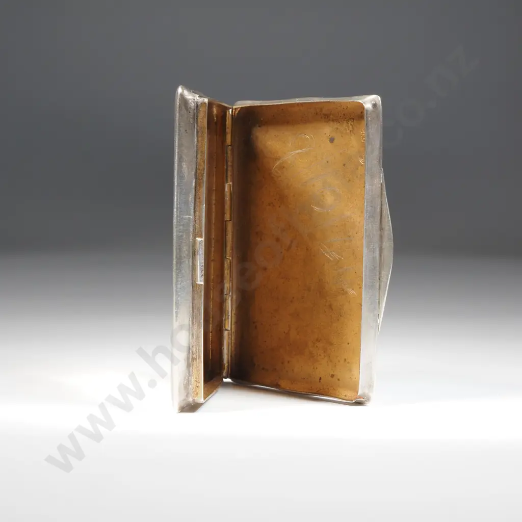 Silver Snuff Box w Engine Turned Decoration Marked 800 Image 1++