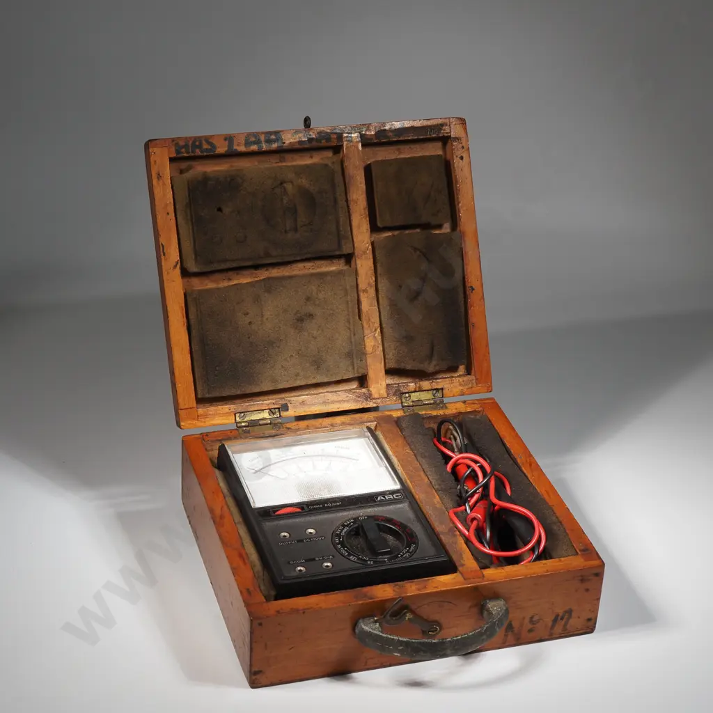 Vintage Arc Multimeter In Wooden Box  Image 1++