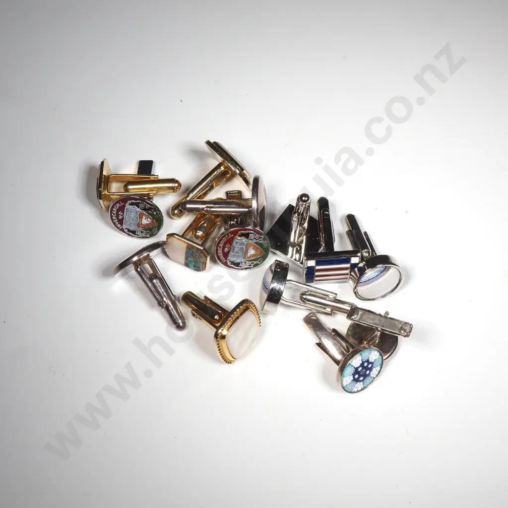 Quantity Of Vintage Cufflinks Including One Pair w Paua Shell & Mother Of Pearl Image 1++