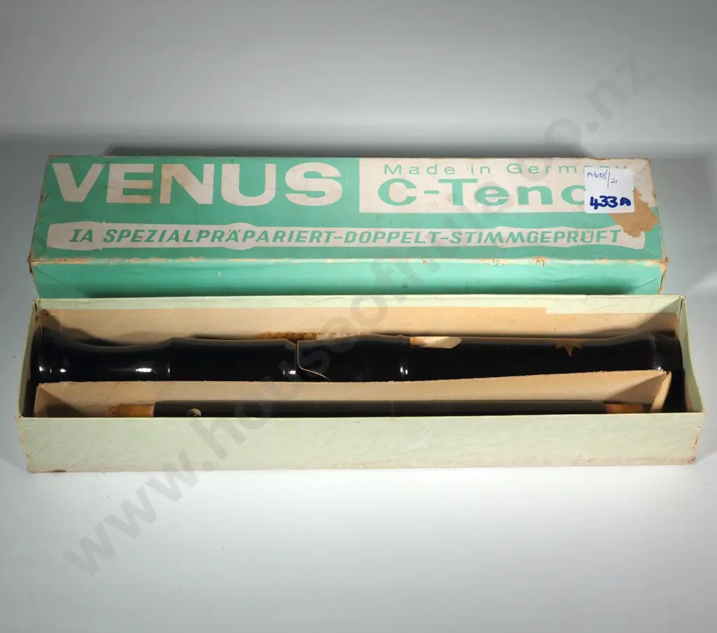 Vintage Venus Wood Bass Recorder w Original Box Made In Germany. Image 1++