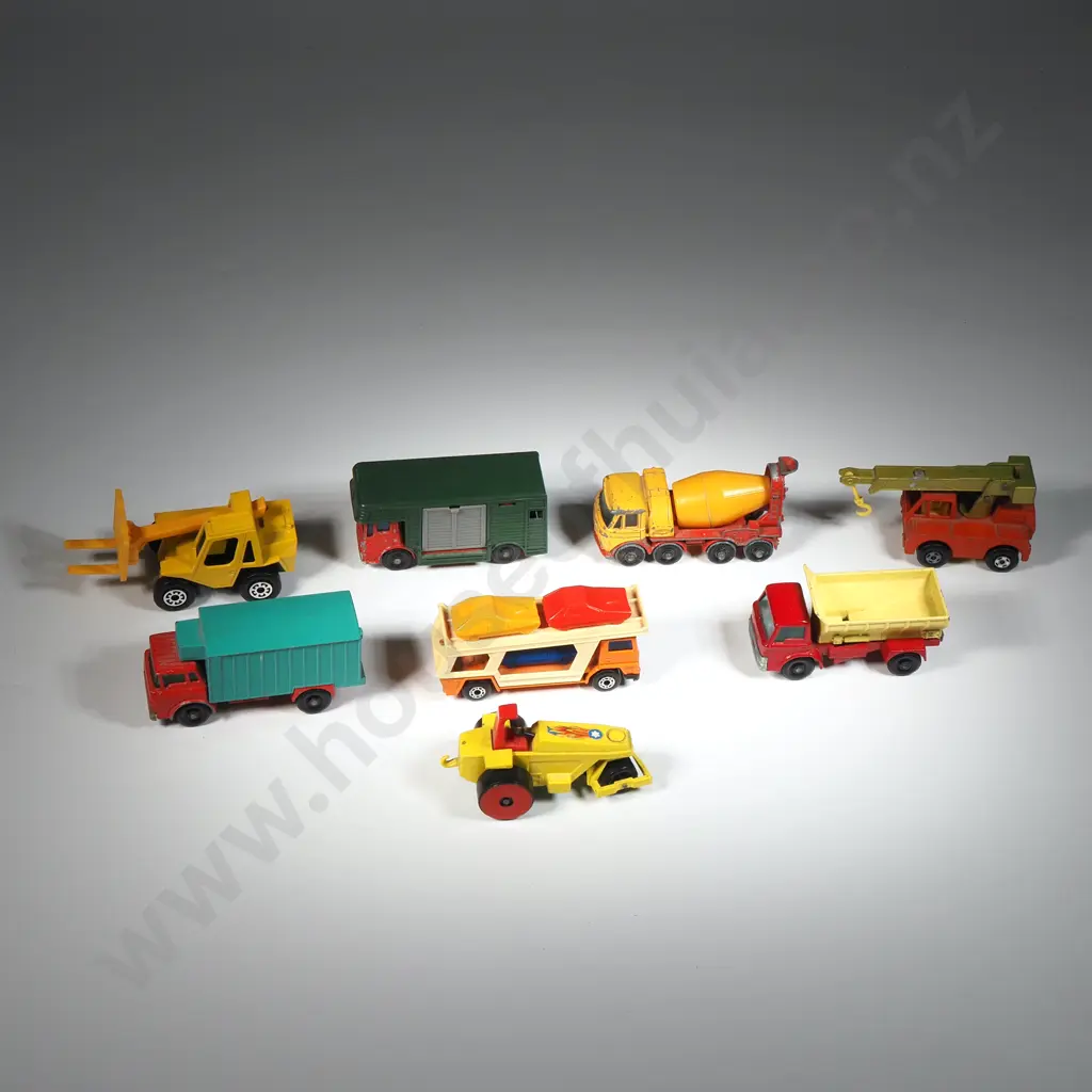 Eight Mixed Assortment of Matchbox Vehicles Image 1++
