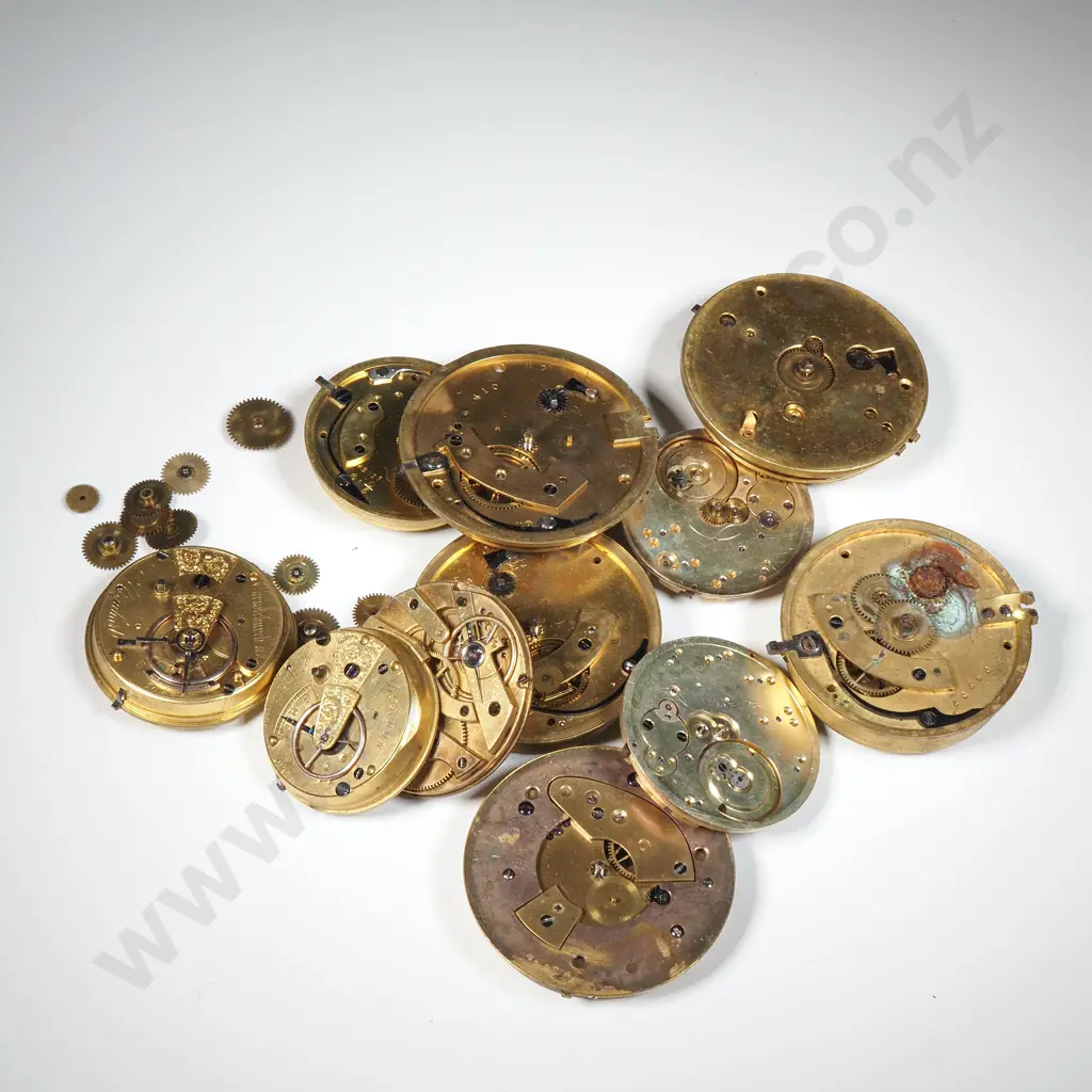 Assortment  of Pocket Watch Movements  Minus Faces Image 1++