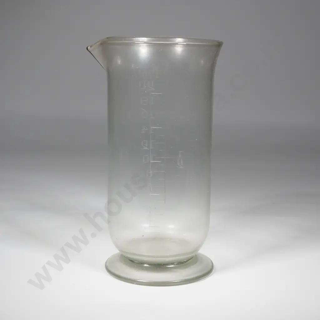 Vintage One Pint Glass Measuring Beaker With Spout. Possibly An Apothecary Vessel with Etched Measurements Image 1++