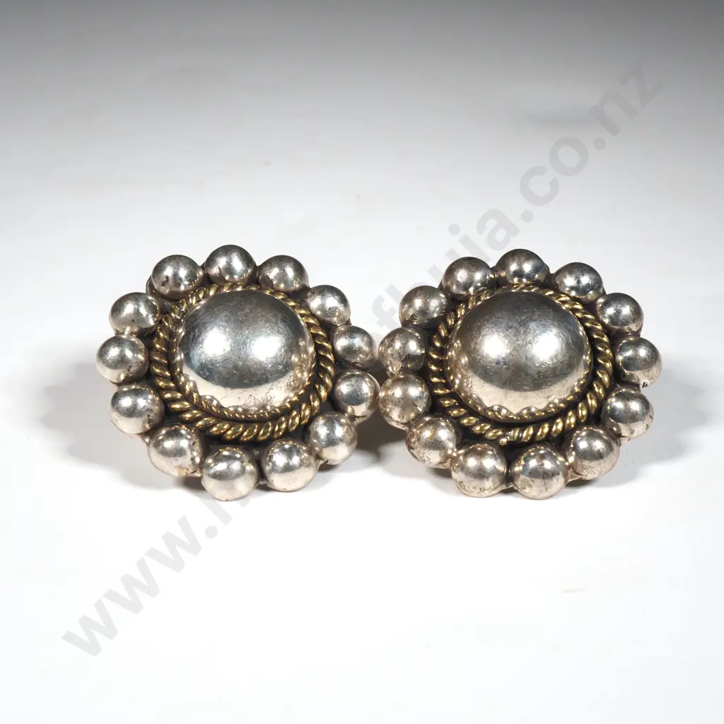 Pair Of Sterling Silver Two Tone Dome Earrings Beaded Edge Image 1++