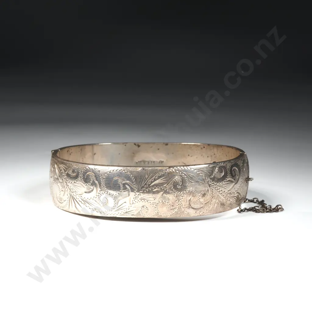 Sterling Silver Snap Bangle With Engraved Front & Safety Chain Image 1++