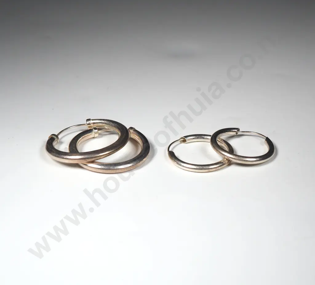 Two Pairs Of Infinity Hoop Earrings Image 1++