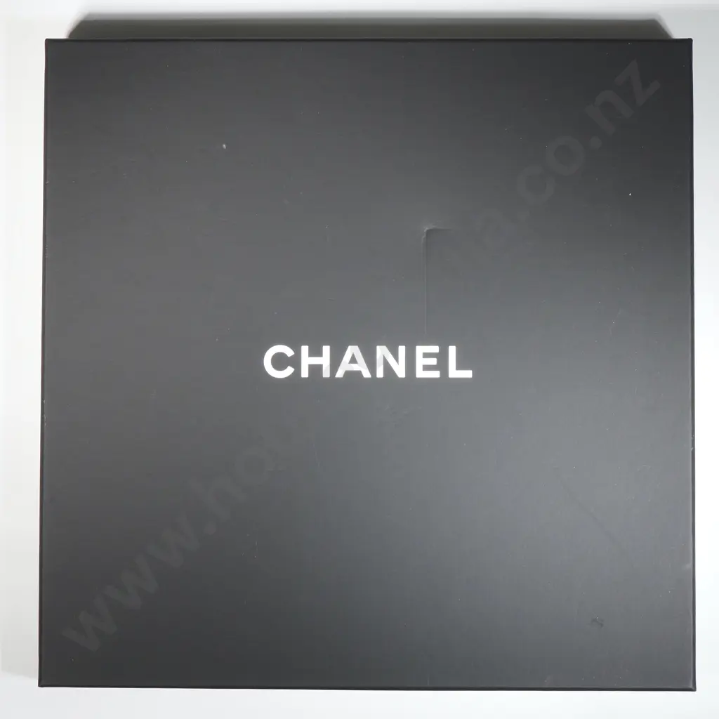 CHANEL Cashmere Shawl Image 1++