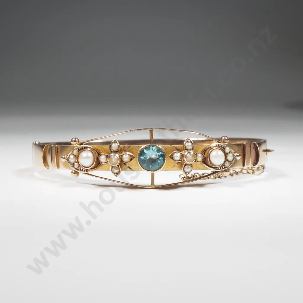 9ct Gold Hinged Bangle w Seed-pearls & Blue Gem Image 1++