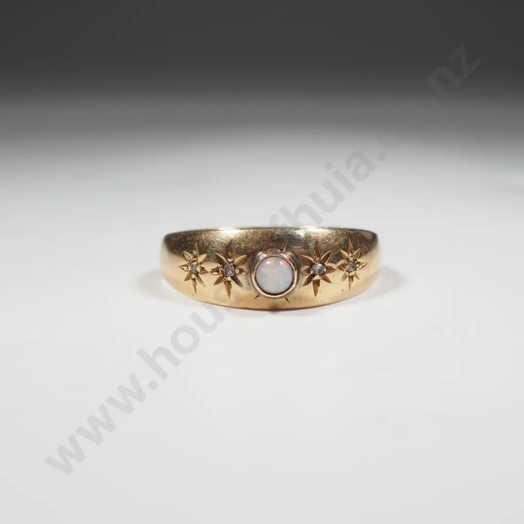 Antique 18ct Gold Opal Ring w English Hallmarks Image 1++