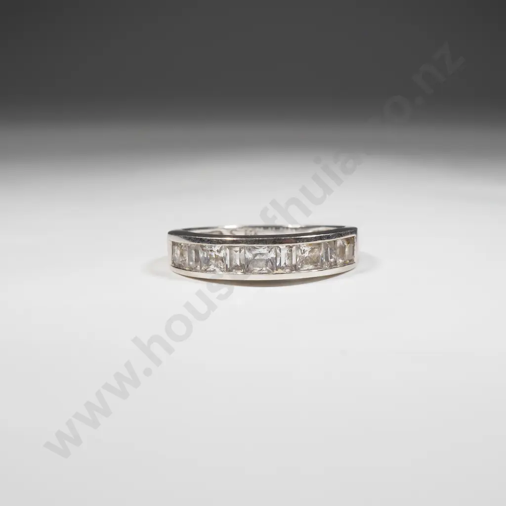 14ct White Gold CZ Ring Image 1++