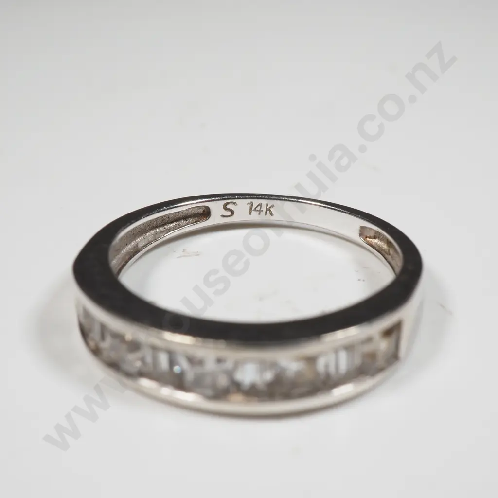 14ct White Gold CZ Ring Image 1++