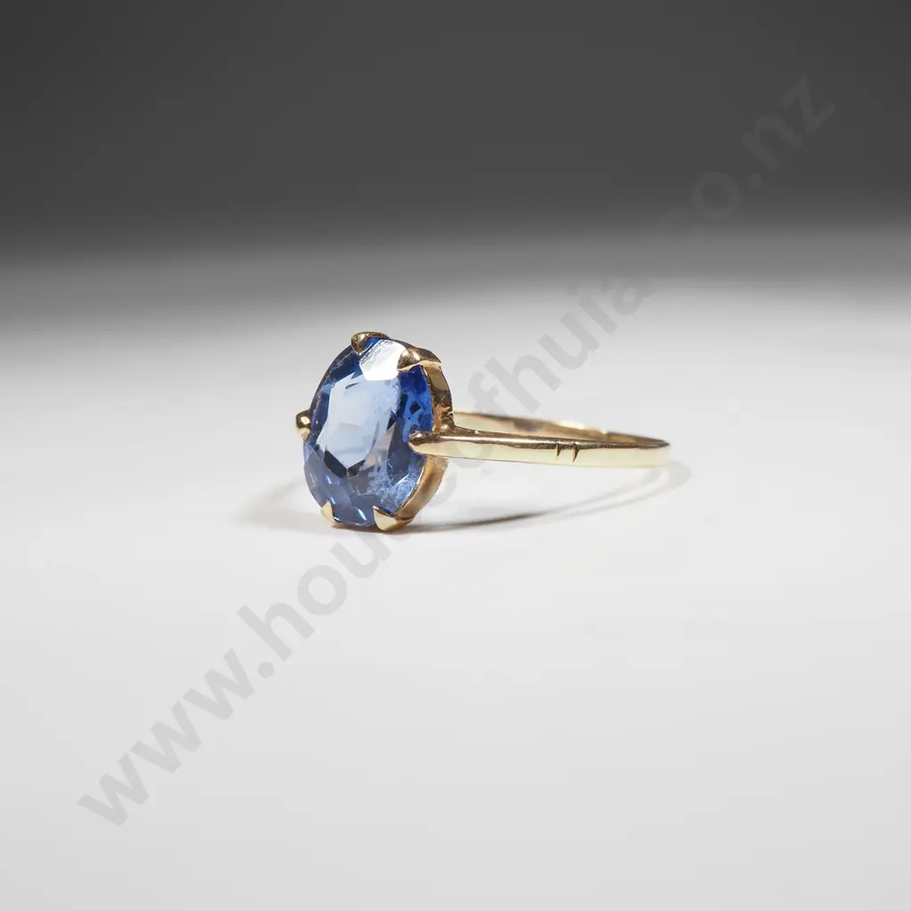18ct Gold & Sapphire Ring Image 1++