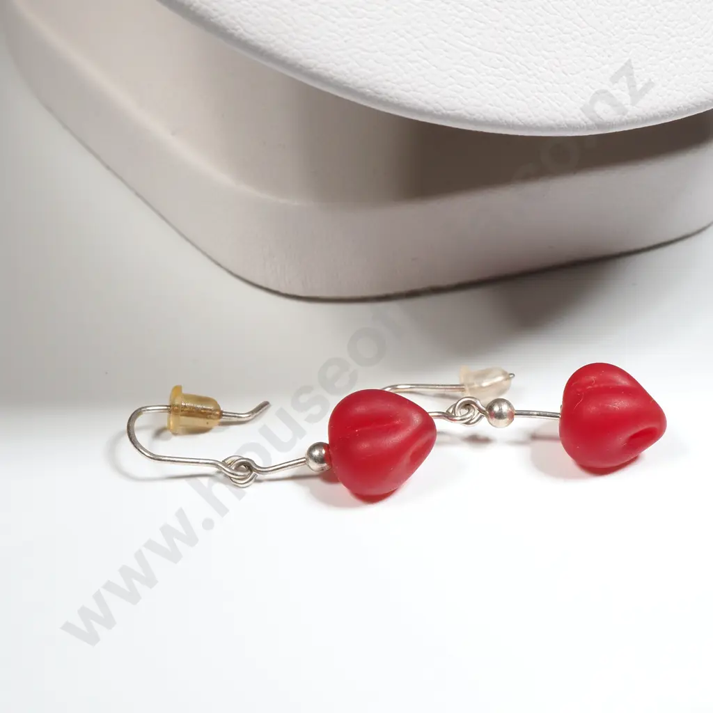 Art Glass Necklace & Earrings in Sterling SIlver - Frosted Heart Shaped - Signed C W Image 1++