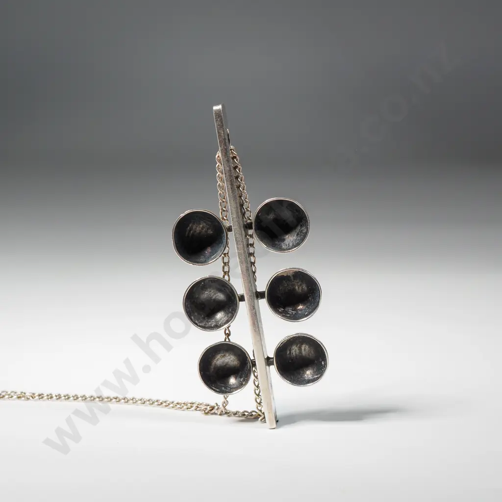 Sterling Silver Modernist Pendant & Chain Image 1++