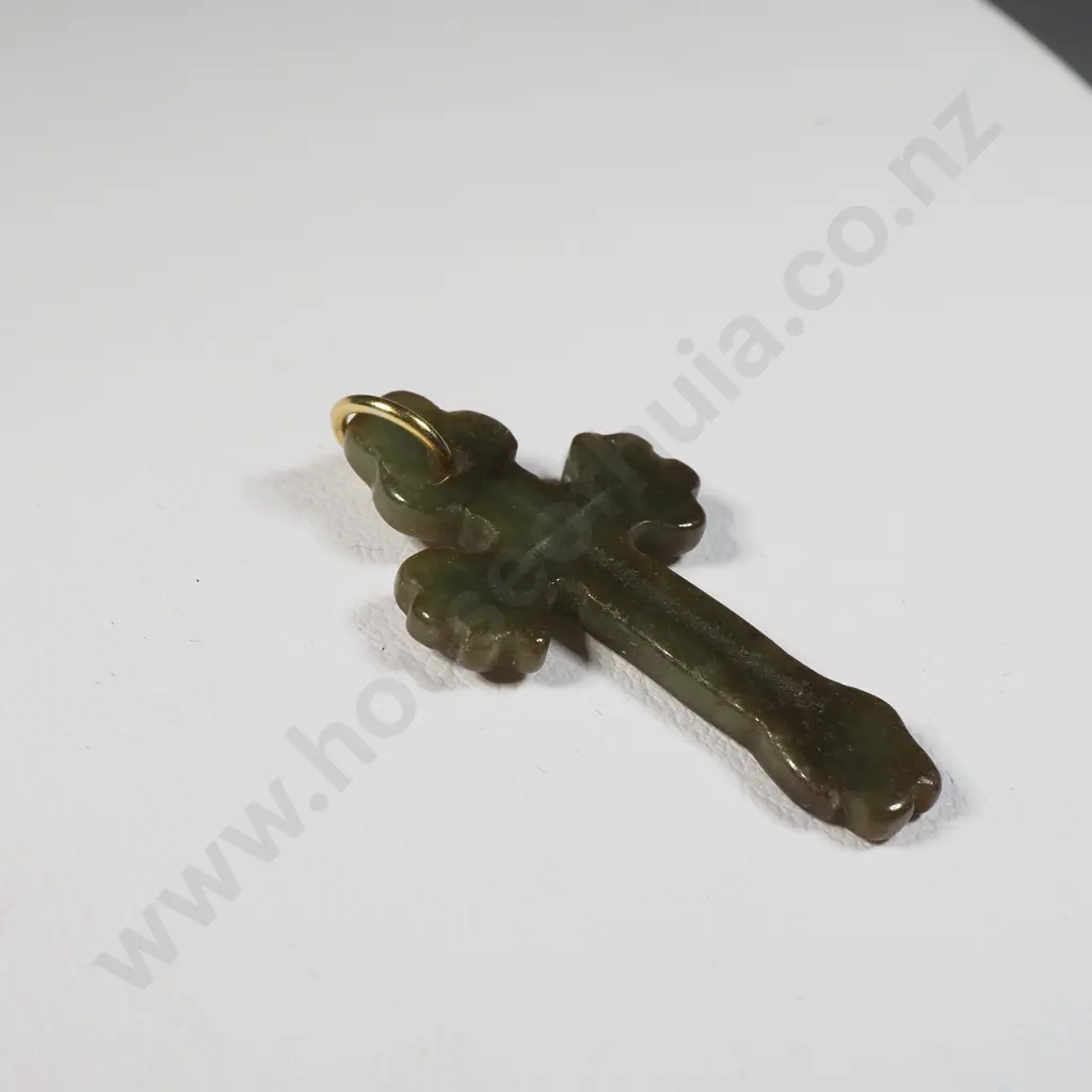 Vintage Greenstone Cross w 9ct Bail Image 1++