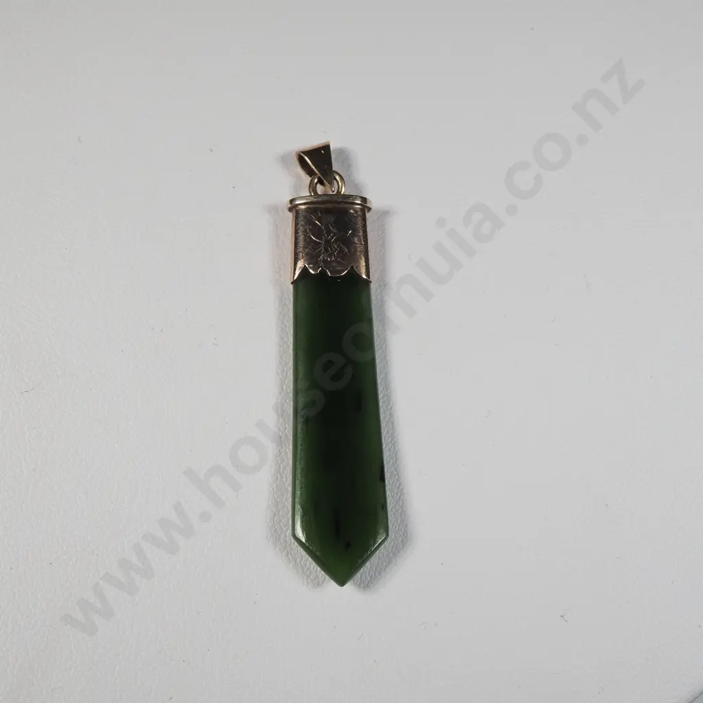 Colonial 9ct Gold Greenstone Pendant Image 1++