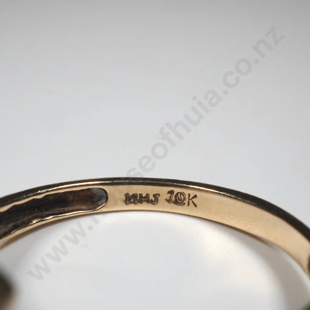 10ct Gold Red Gem Ring Image 1++